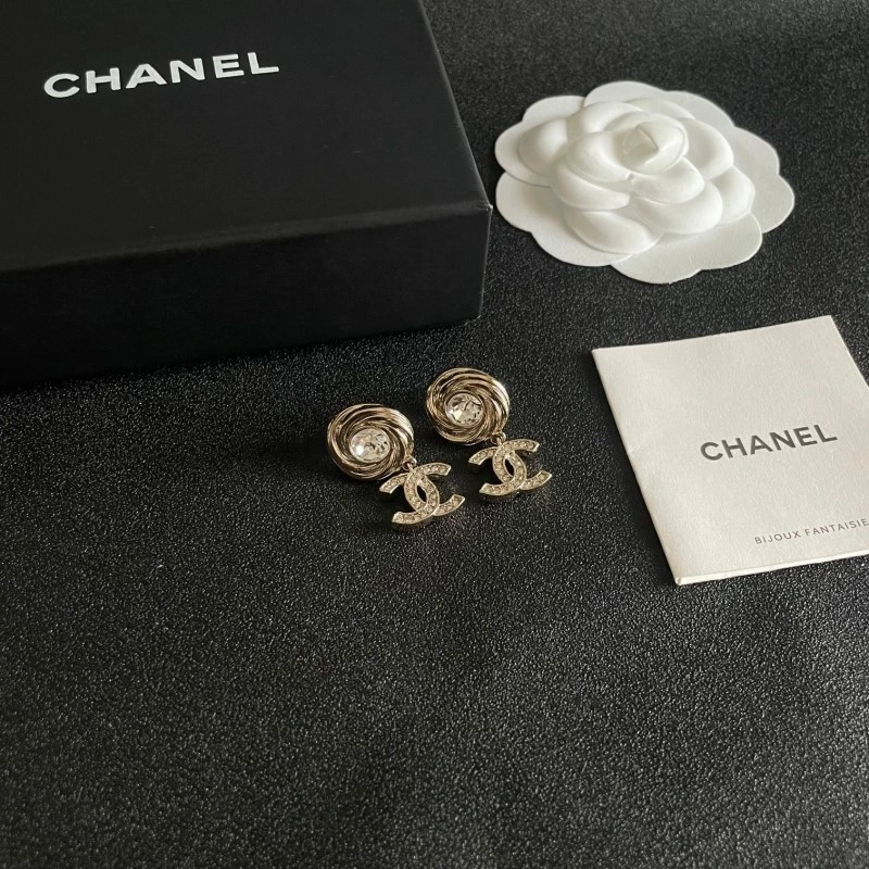 Refined Chanel Earrings 219642