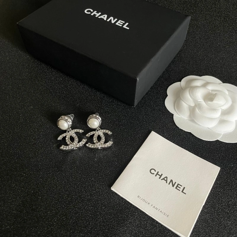 Chanel Earrings EasyCare 219648