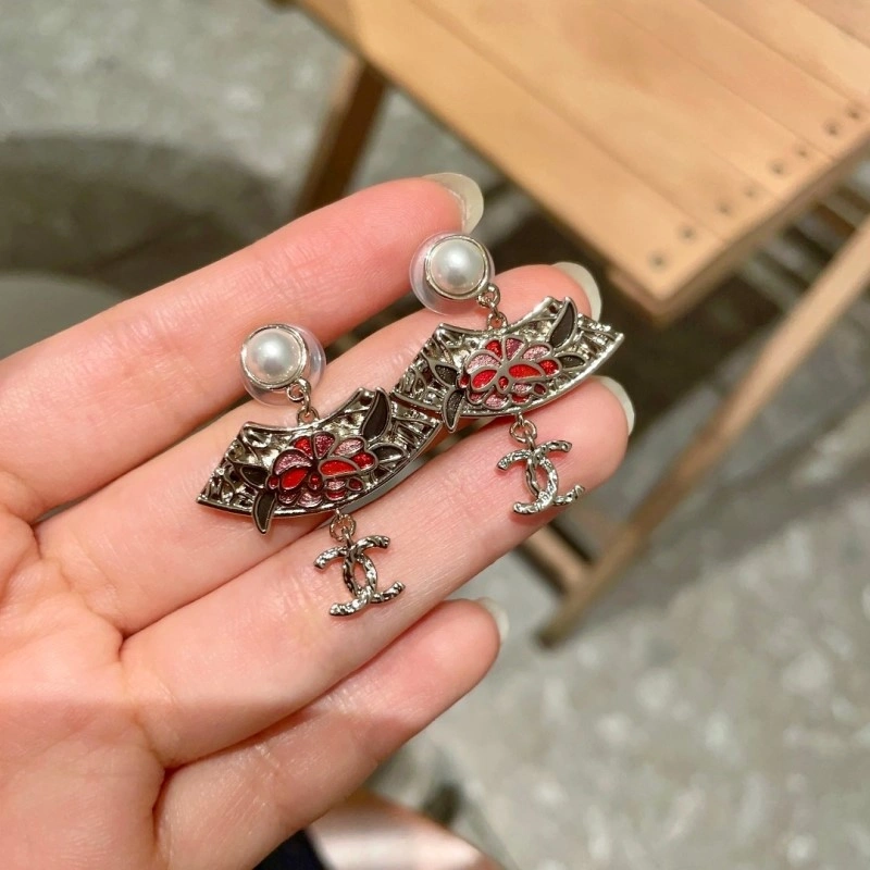 Casual Chanel Earrings 219649