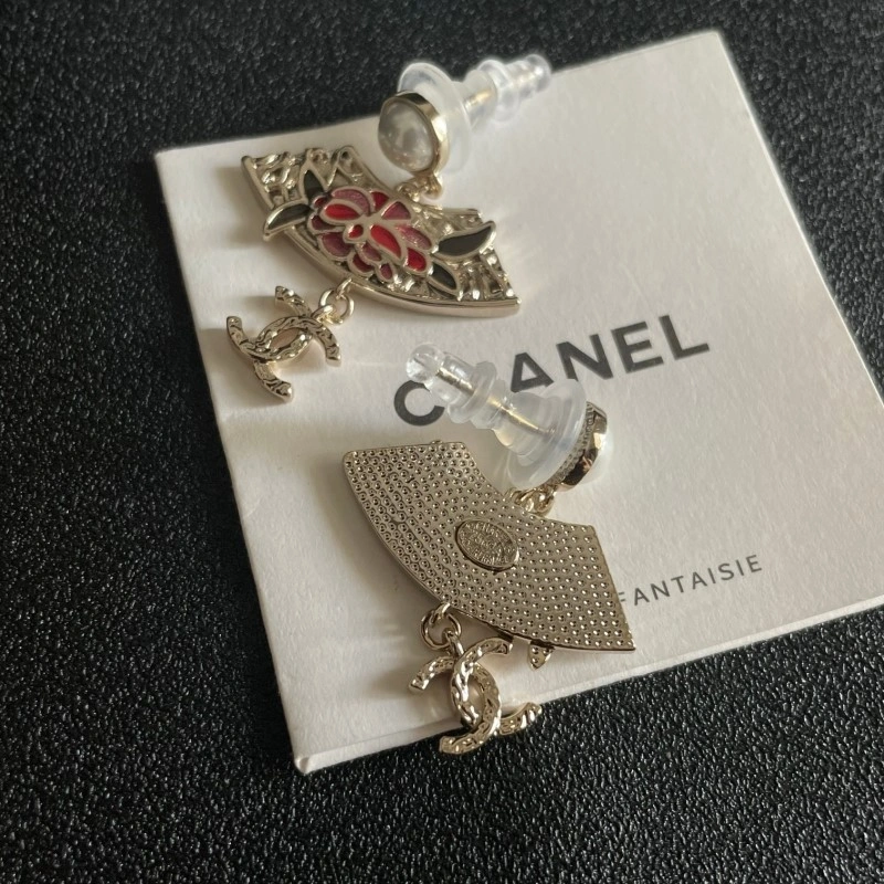 Casual Chanel Earrings 219649