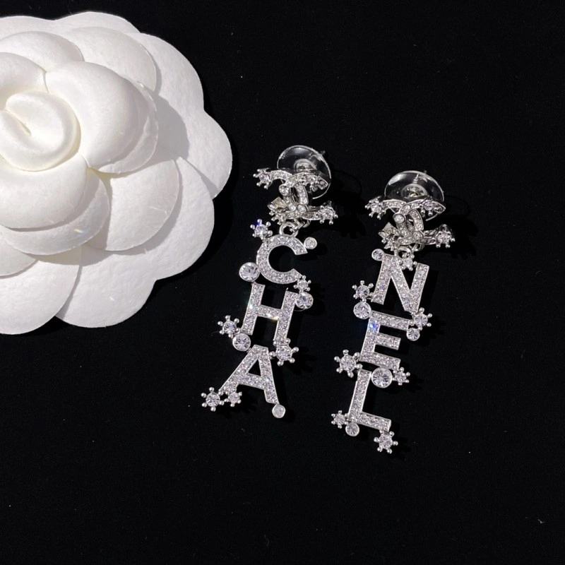 Seasonal Chanel Earrings 219628