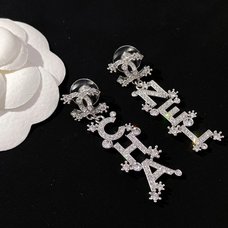 Seasonal Chanel Earrings 219628