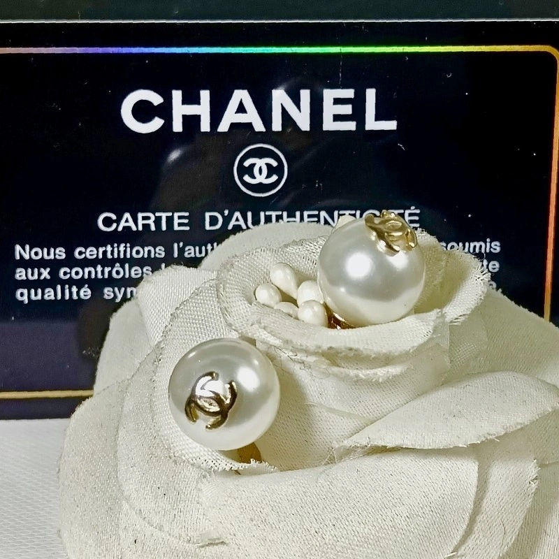 Chanel Earrings Sporty 219638