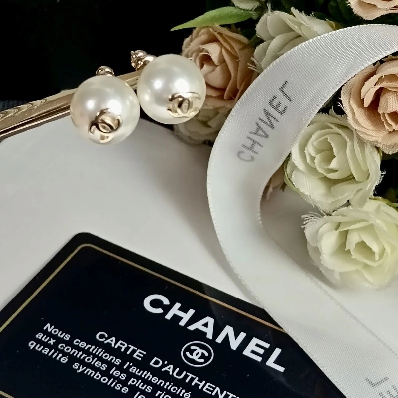 Chanel Earrings Sporty 219638