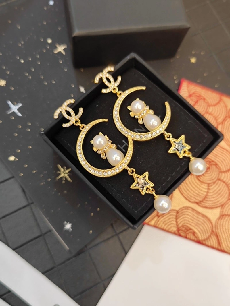 Chanel Earrings Durable 219639