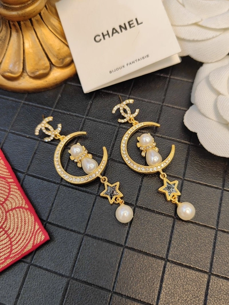 Chanel Earrings Durable 219639