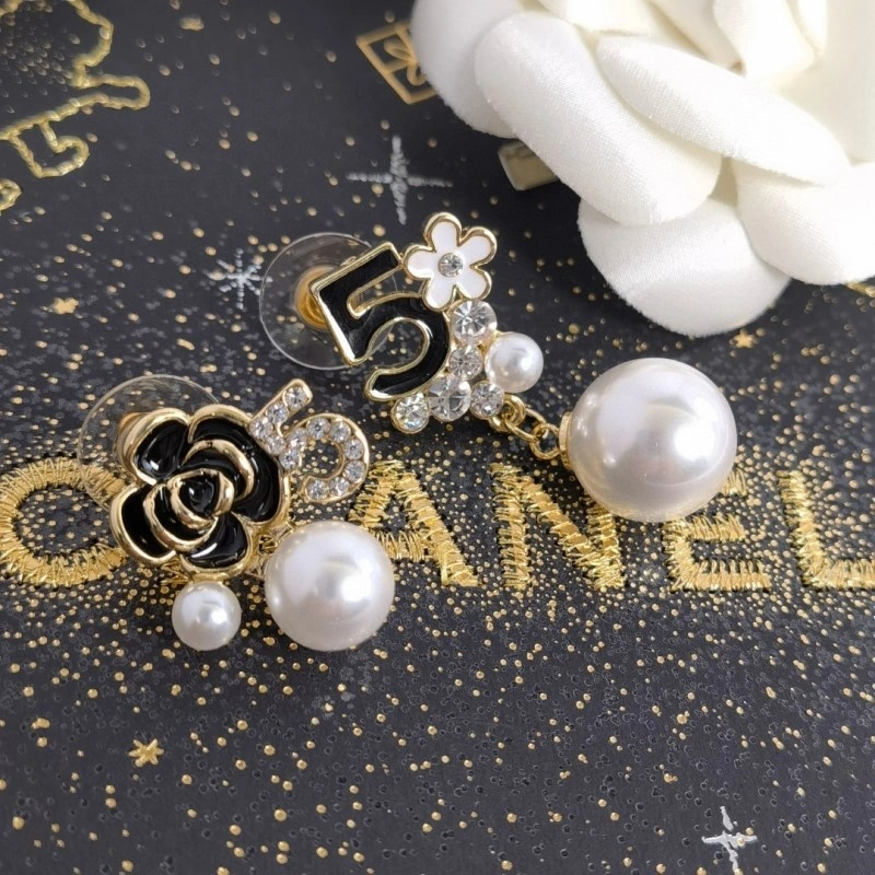 WrinkleFree Chanel Earrings 219623