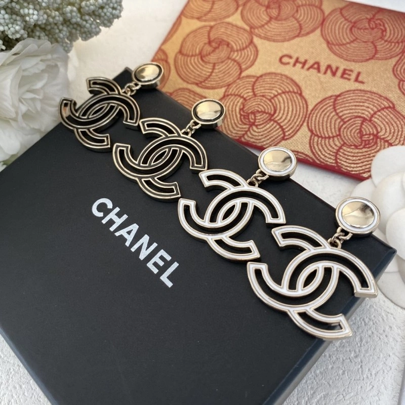 Chanel Earrings EyeCatching 219620