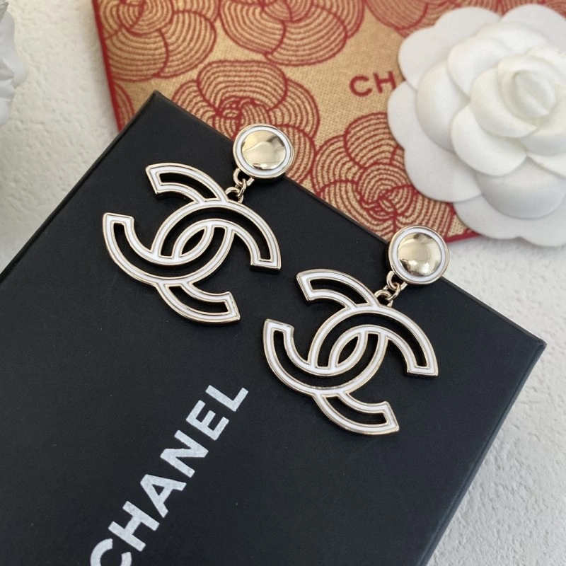Chanel Earrings EyeCatching 219620
