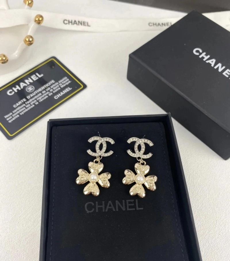 Chanel Earrings UrbanChic 219614