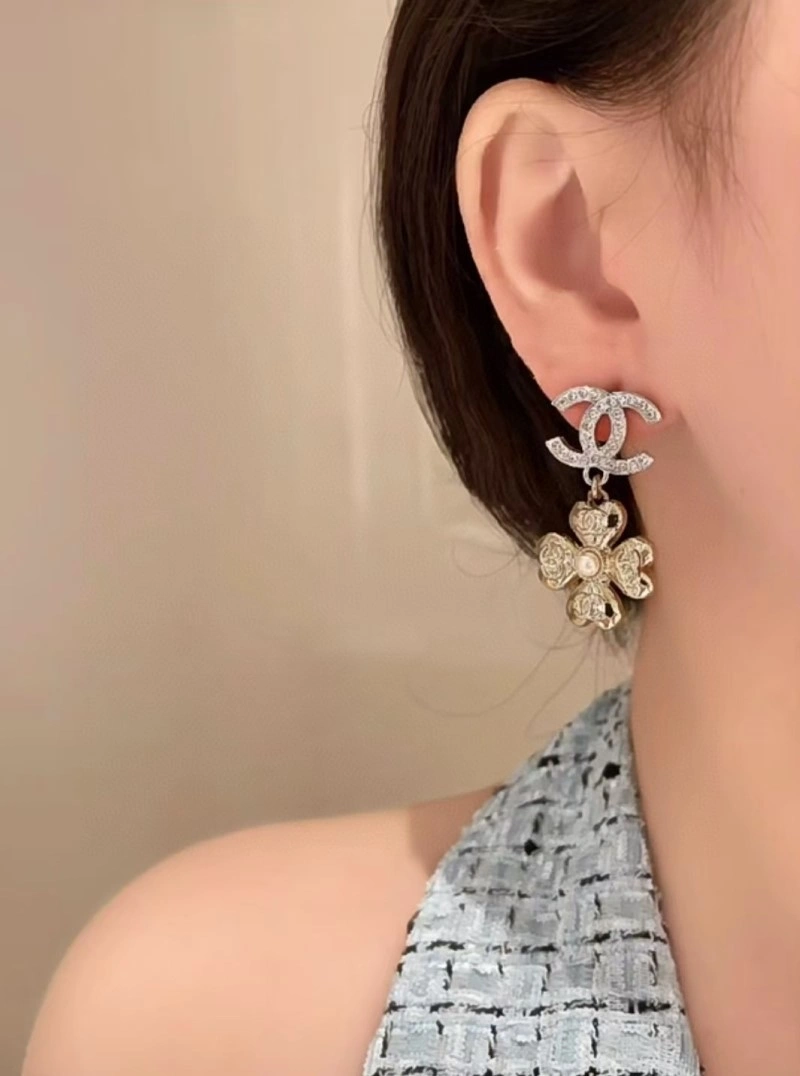Chanel Earrings UrbanChic 219614