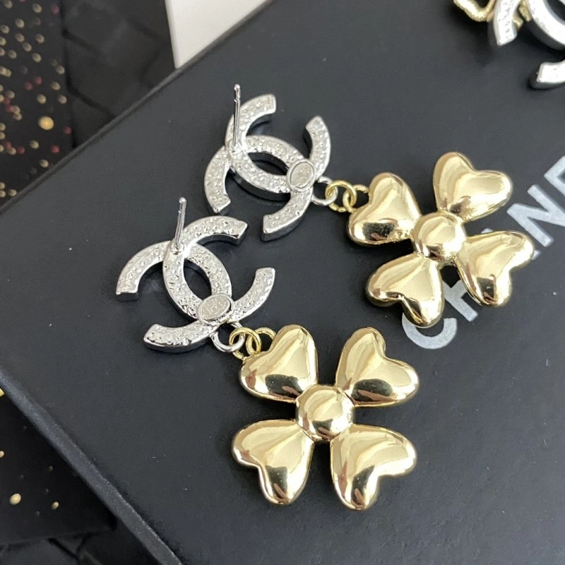 Chanel Earrings UrbanChic 219614