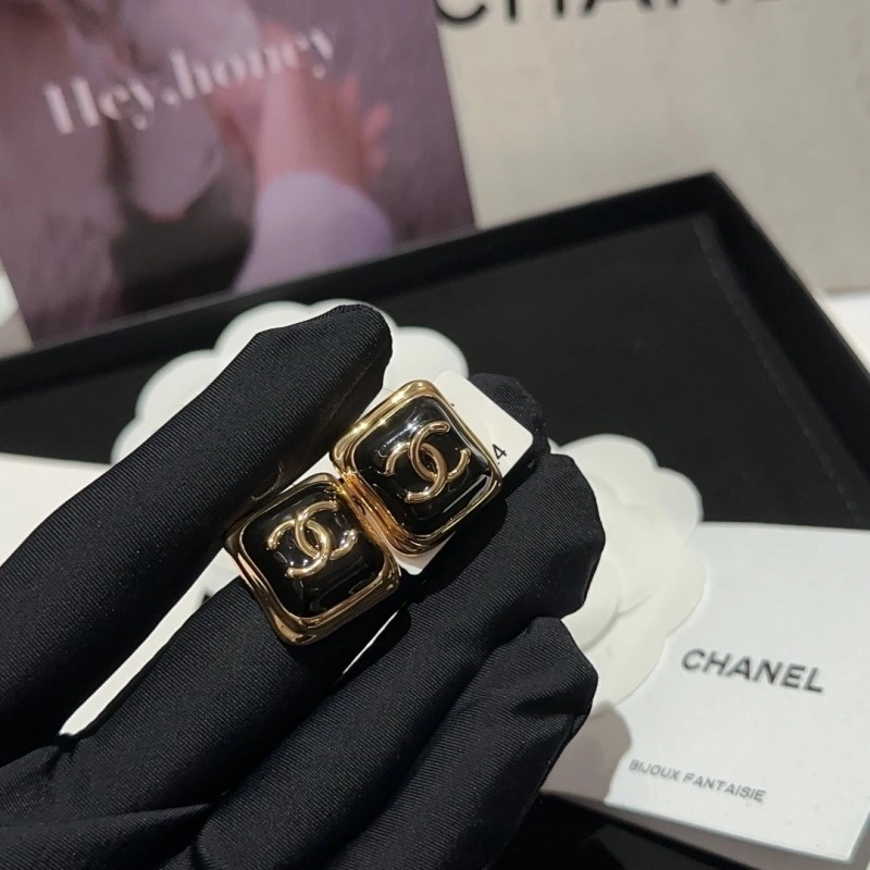 Durable Chanel Earrings 219599