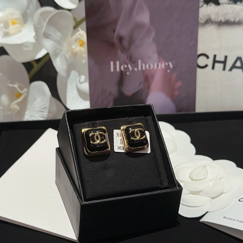 Durable Chanel Earrings 219599