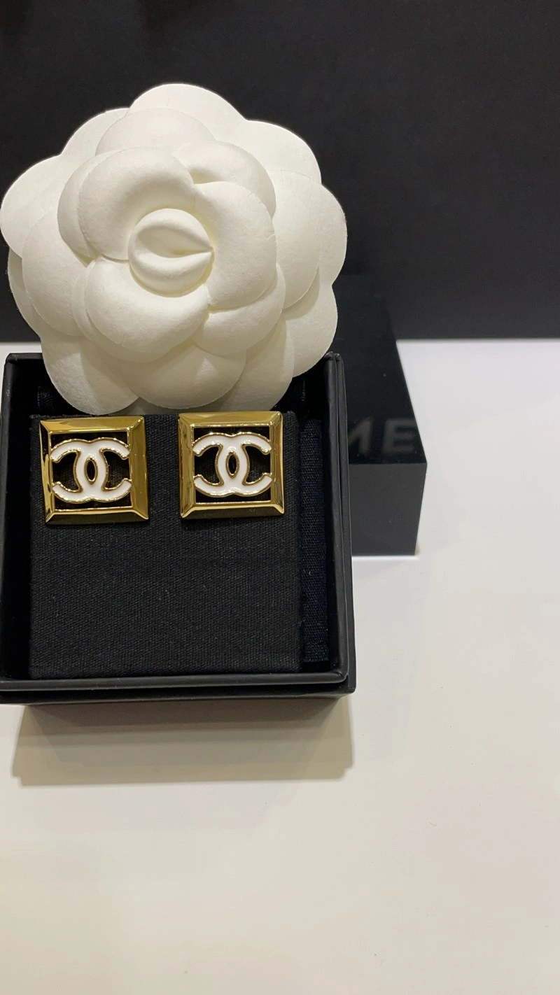 Chanel Earrings TechFriendly 219618