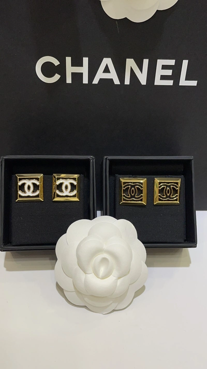 Chanel Earrings TechFriendly 219618