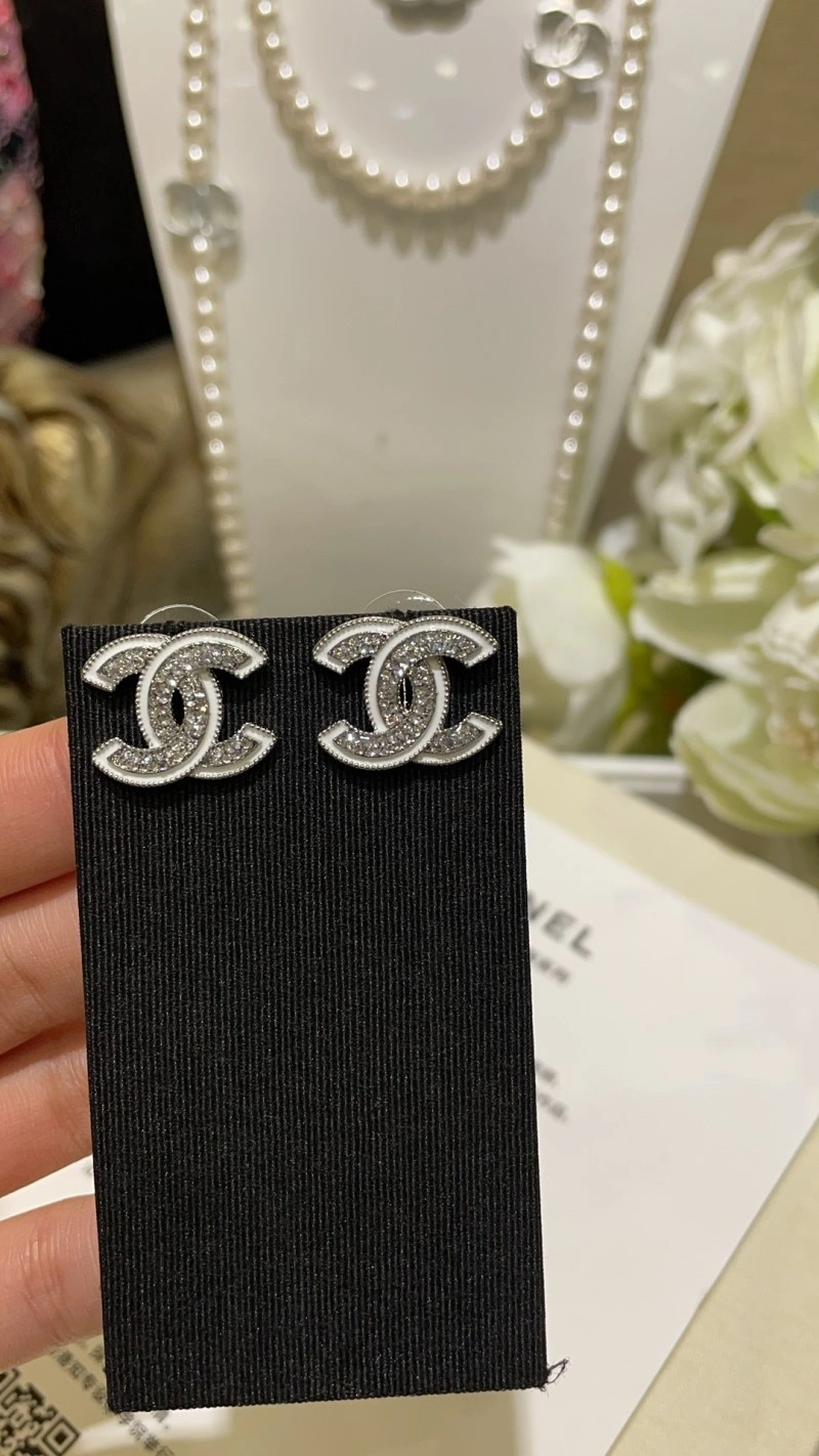 NewStyle Chanel Earrings 219611