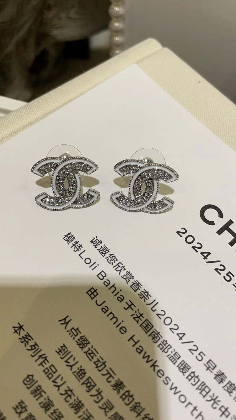 NewStyle Chanel Earrings 219611