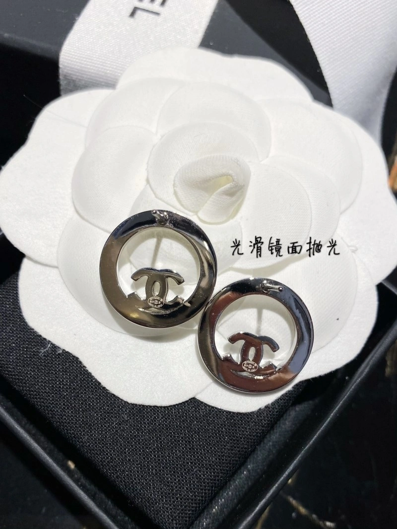 WrinkleFree Chanel Earrings 219612