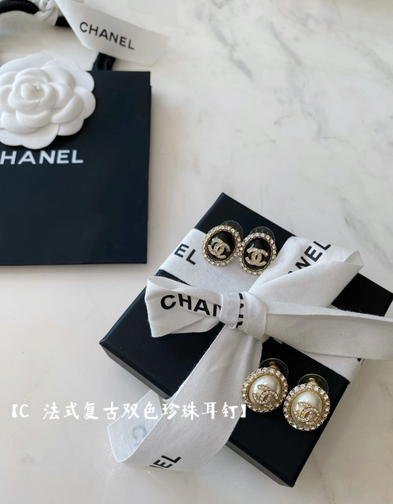 Chanel Earrings UrbanChic 219626