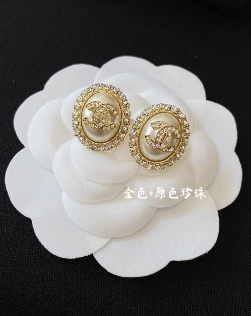 Chanel Earrings UrbanChic 219626