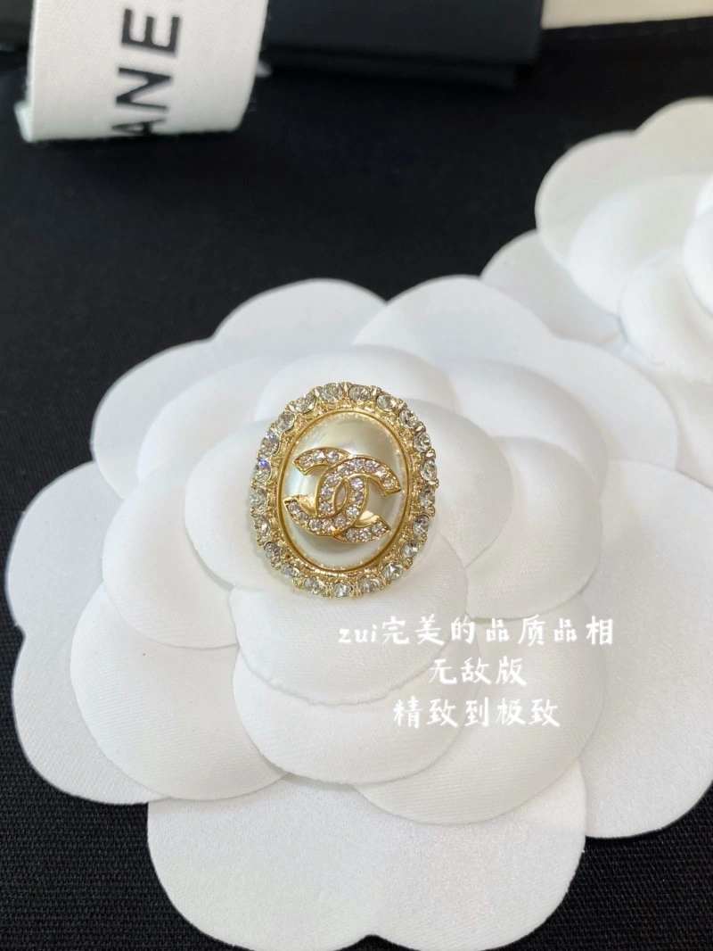 Chanel Earrings UrbanChic 219626
