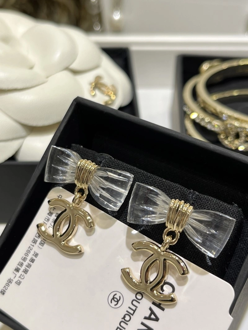 Chic Chanel Earrings 219605