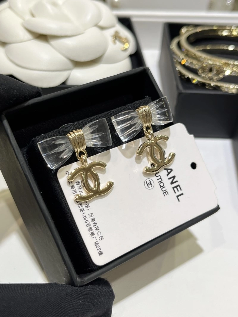 Chic Chanel Earrings 219605