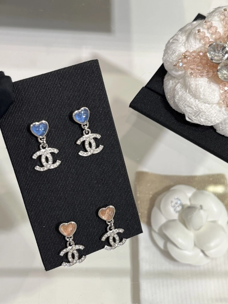 Sustainable Chanel Earrings 219615
