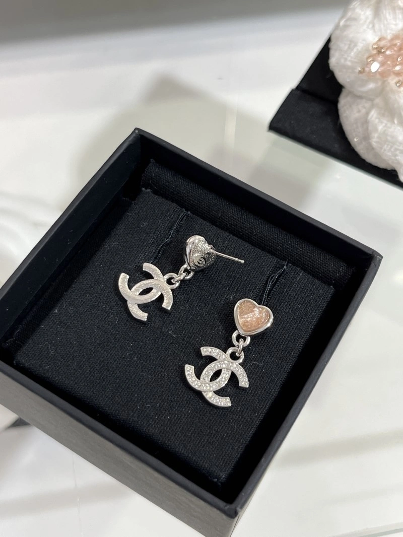 Sustainable Chanel Earrings 219615
