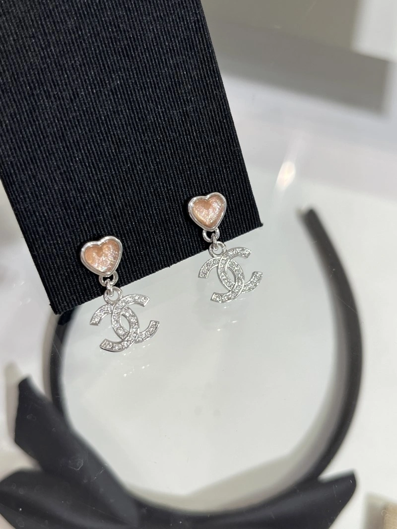 Sustainable Chanel Earrings 219615
