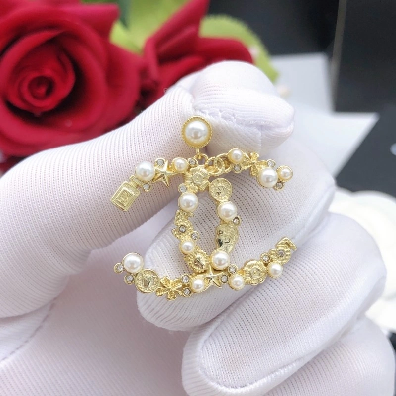 Chanel Earrings Sleek 219594