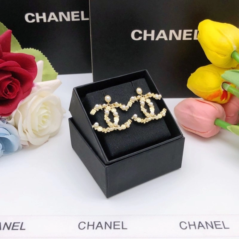 Chanel Earrings Sleek 219594