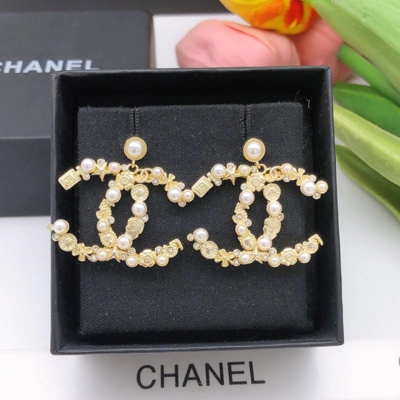 Chanel Earrings Sleek 219594