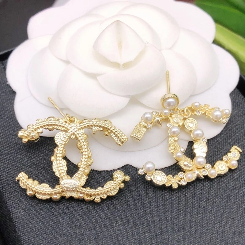 Chanel Earrings Sleek 219594