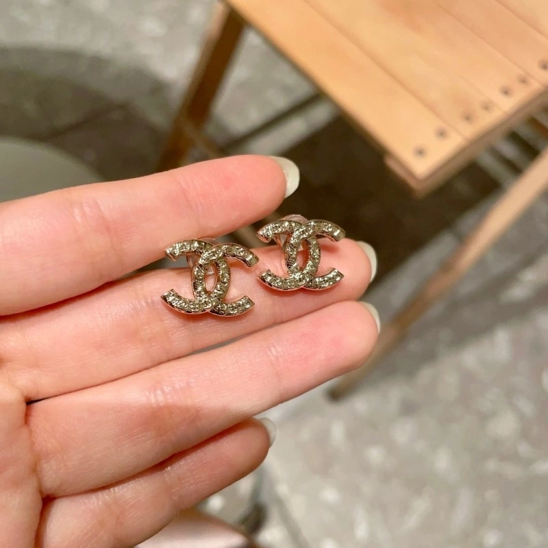 MoistureWicking Chanel Earrings 219575