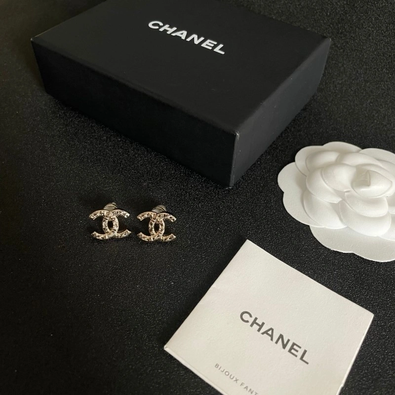 MoistureWicking Chanel Earrings 219575