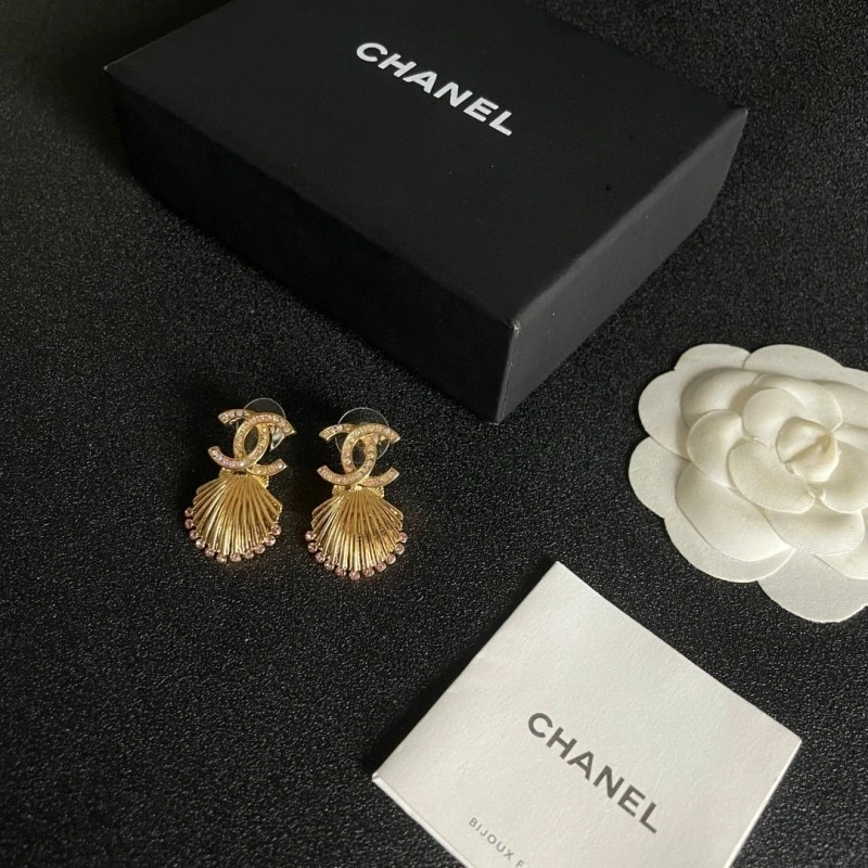 Sporty Chanel Earrings 219571