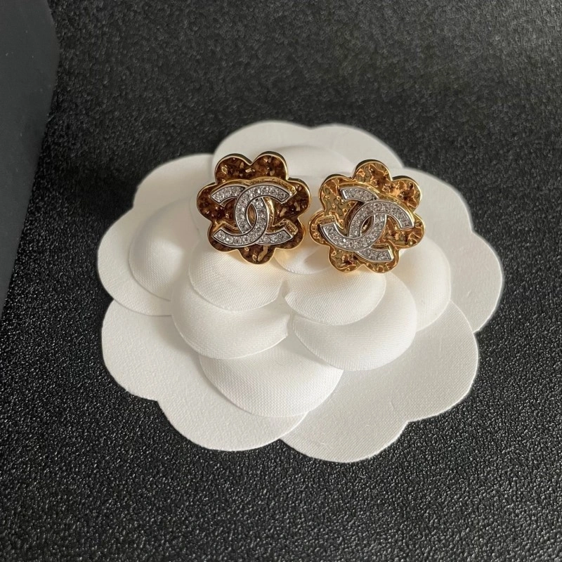 Cozy Chanel Earrings 219565