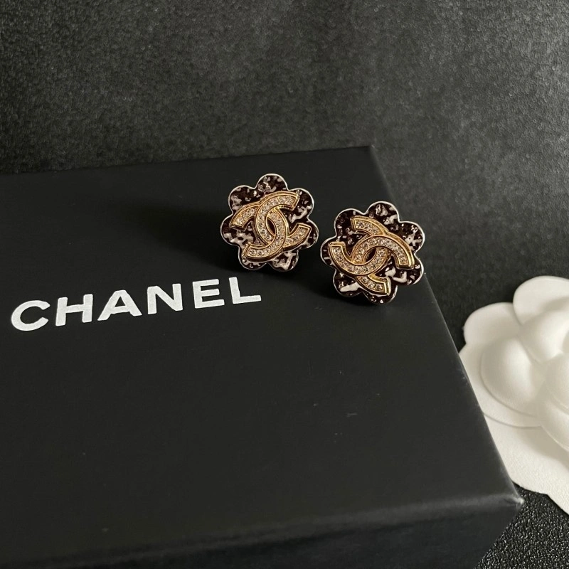 Chanel Earrings Tailored 219577