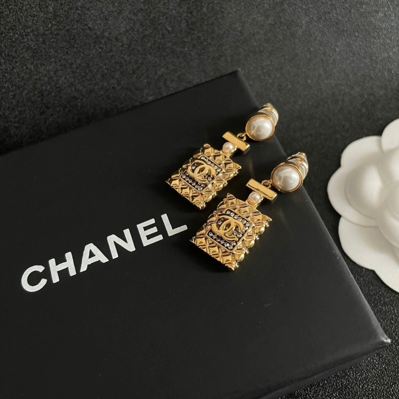 GoAnywhere Chanel Earrings 219570