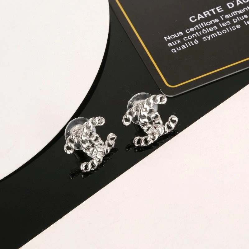 Chanel Earrings Effortless 219566