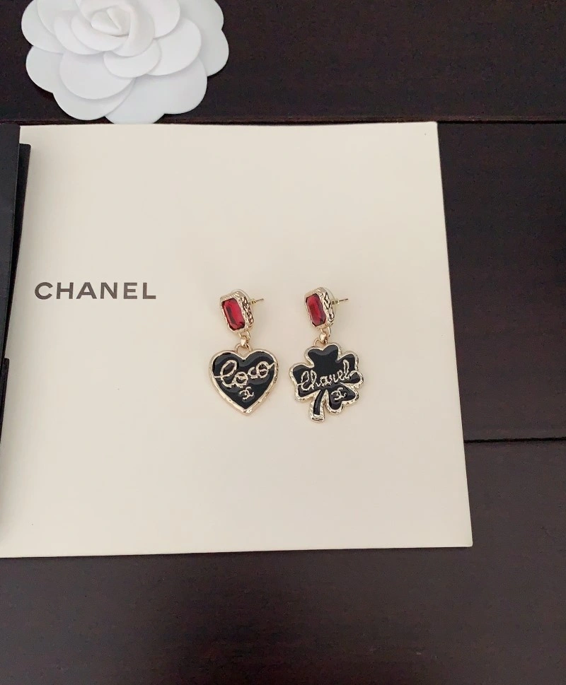 Chanel Earrings Resilient 219562