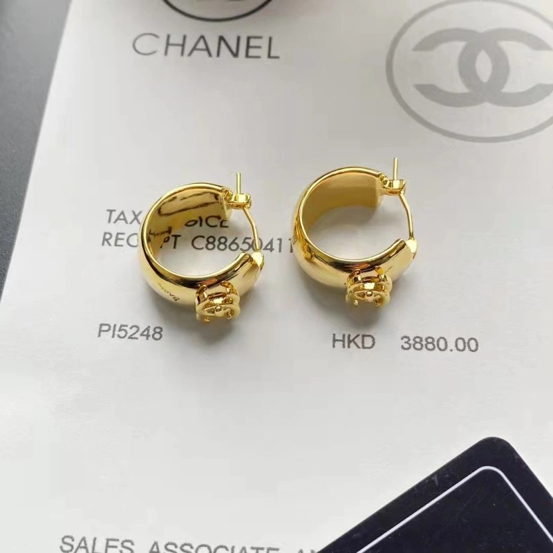 Effortless Chanel Earrings 219564