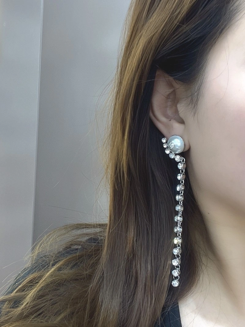 Chanel Earrings Compact 219621