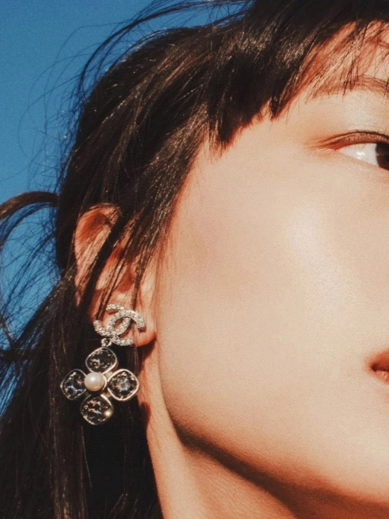 Chanel Earrings Neat 219551