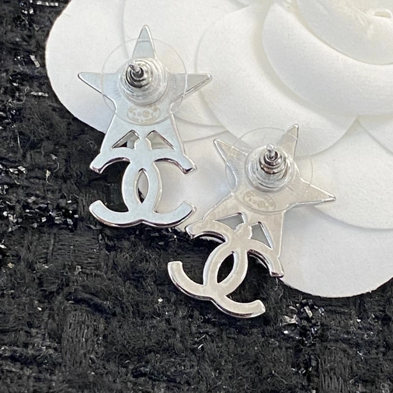Chanel Earrings Lightweight 219549