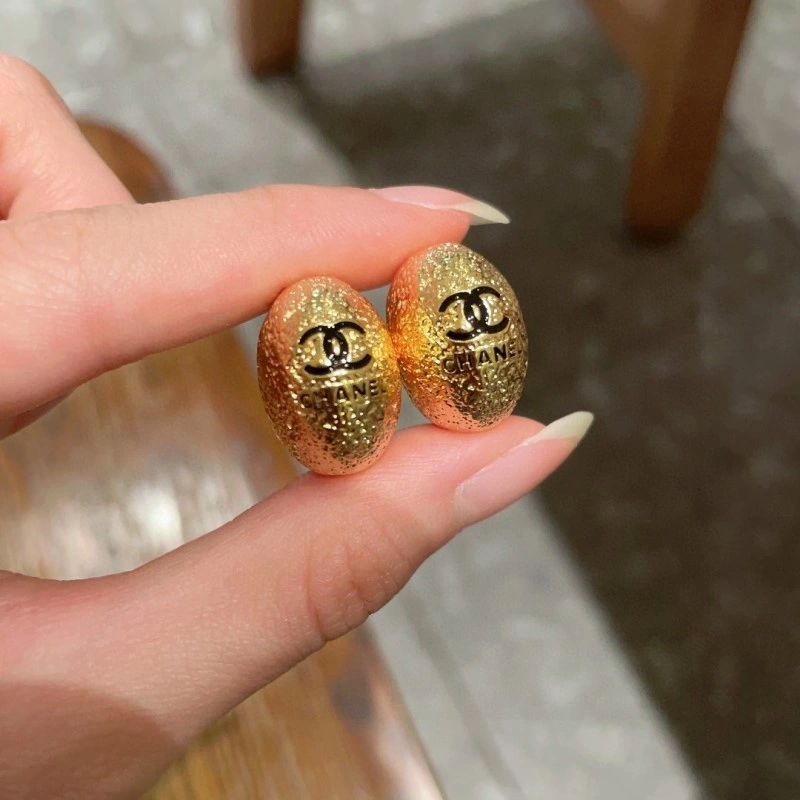 Chanel Earrings Elegant 219572