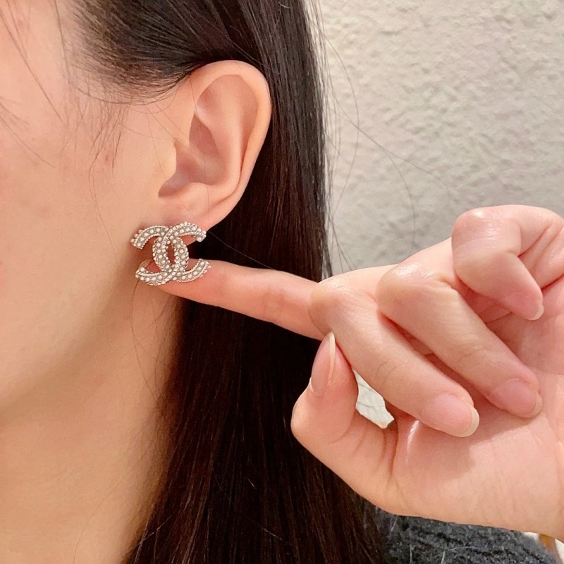 Premium Chanel Earrings 219545
