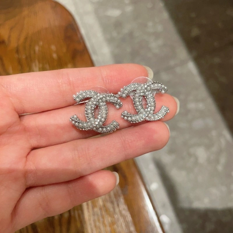 Premium Chanel Earrings 219545